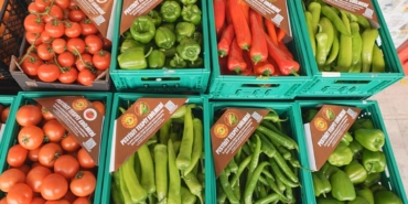 ŞOK Marketler’de pestisit analizinin kapsamı genişliyor: Domatesten sonra biberler de analiz ediliyor