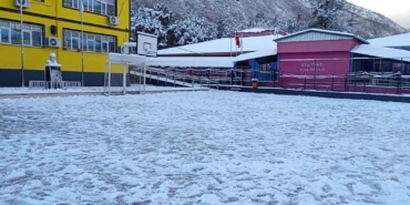 Bursa’da kar yağışı eğitimi de etkiledi