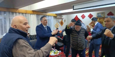 Edirne’de huzurevinde sıra gecesi: Gönüller bir oldu, yüzler güldü