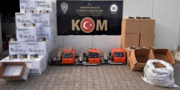 Polisten iki ilçede uyuşturucu ve kaçakçılık operasyonu: 4 gözaltı