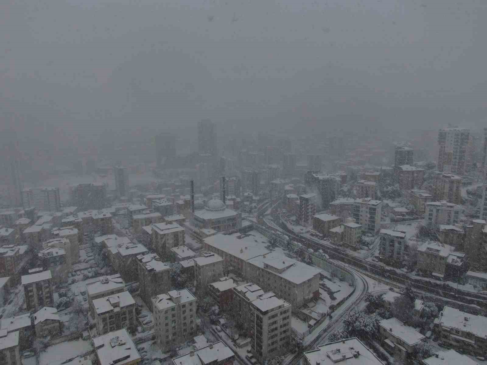 Beyaza bürünen Yakacık havadan görüntülendi