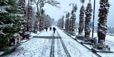 Silivri beyaz örtü ile kaplandı: Kar yağışı havadan görüntülendi