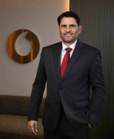 Vodafone’dan 5G yolunda fiber optik omurga şebeke operasyonlarında yapay zekalı yeni adım