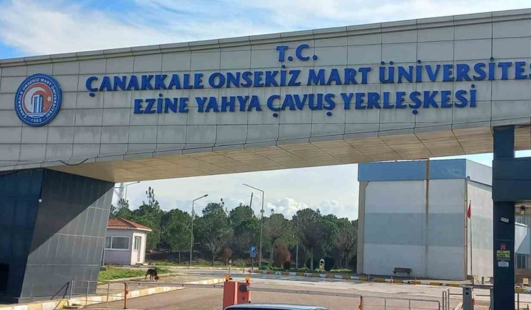 ÇOMÜ’de öğrencilik kaydı için sistemde usulsüzlük yapan personel tutuklandı