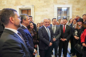 CHP Genel Başkanı Özel’den Nilüfer ve Bursa teşkilatına mesaj