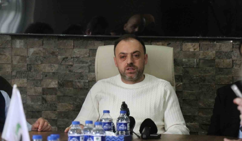 Sakaryaspor Başkanı Enes Zengin’den 1 aylık rapor: 8 transfer, 18 dosya kapatma