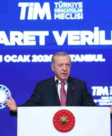 Cumhurbaşkanı Erdoğan: "2025 yılında ihracat rekoru kırıldı"