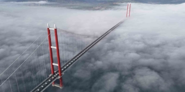 1915 Çanakkale Köprüsü sisler içinde mest etti