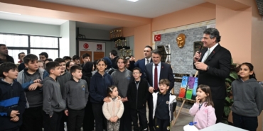 Kartepe Belediye Başkanı Kocaman, öğrencilerle bir araya geldi