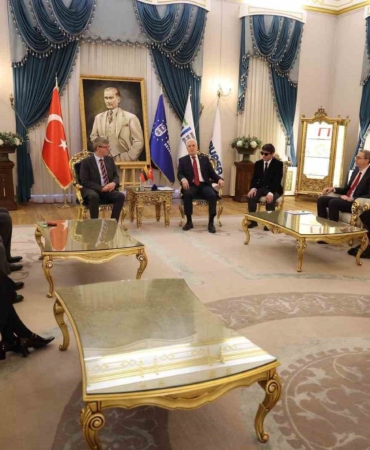 Litvanya’dan Bursa’ya işbirliği daveti