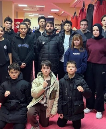 Bilecik’te boks eğitimiyle gençler ringlere hazırlanıyor