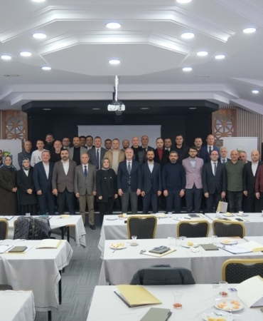 İnegöl Belediyesi 2025’i değerlendirdi, 2026 hedeflerini masaya yatırdı