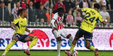 Fenerbahçe, Turkcell Süper Kupa yarı finalinde Samsunspor ile karşılaşacak
