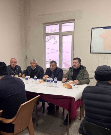 Yenişehir Belediye Başkanı, gün doğmadan vatandaşlarla buluşuyor