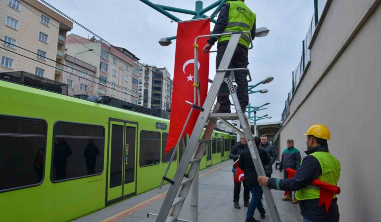 Bursa Türk Bayraklarıyla donatıldı
