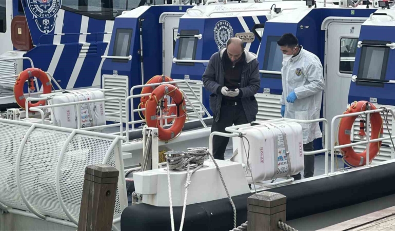 Beşiktaş’ta Boğaz açıklarında ceset bulundu