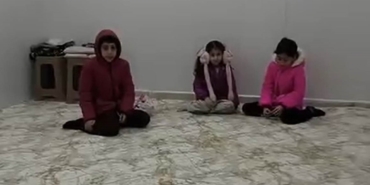 Eşi cezaevine giren kadın çocuklarıyla birlikte hastane mescidine sığındı