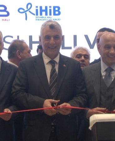 Bakan Bolat: "Türkiye artık 400 milyar dolar ihracatı olan ülkeler ligine yükseldi"