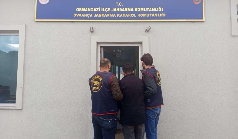 Bursa’da 19 yıl hapis cezası bulunan firari hükümlü yakalandı