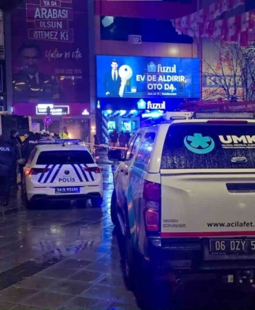 Kartal’da İETT otobüsü binaya çarptı: 6 yaralı