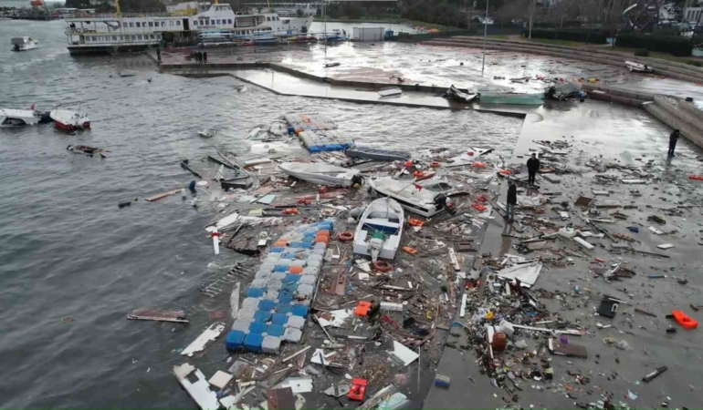 Pahalı liman ücretleri Türk denizcileri Yunanistan’a yöneltti