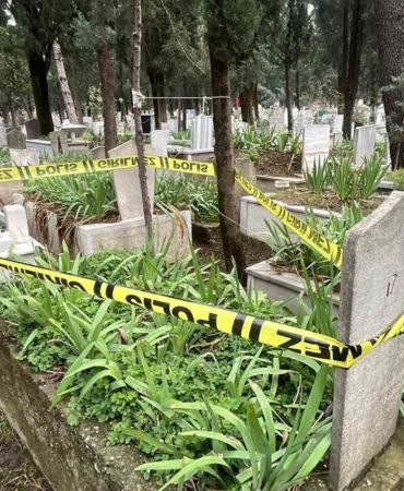 Bursa’da izinsiz defnedilen bebek savcılığı harekete geçirdi