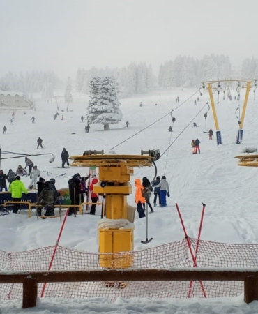 Uludağ kayak tutkunlarını bekliyor