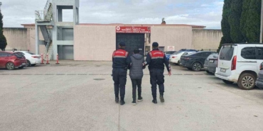 Sakarya’da yılın ilk haftasında çeşitli suçlardan aranan toplam 301 şahıs yakalandı