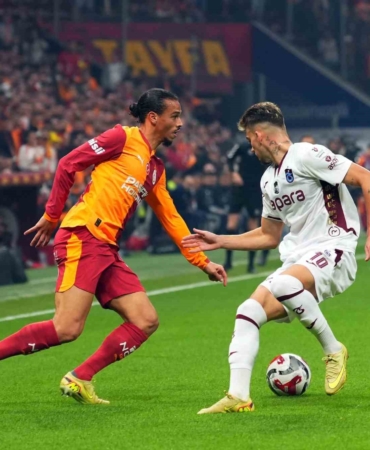 Galatasaray ile Trabzonspor, Turkcell Süper Kupa yarı finalinde karşılaşacak