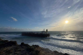 Bozcaada açıklarında karaya oturan tankerin 19 Aralık’ta Akdeniz’de vurulduğu ortaya çıktı