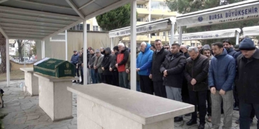 Yazar Ahmet Turan Alkan Bursa’da toprağa verildi