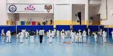 Bilecik’te koruma altındaki çocuklara kuşak bağlama sürprizi