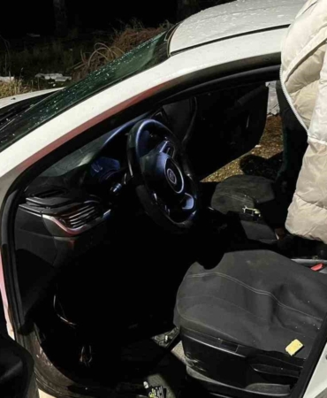 Gönen’de park halindeki araçta patlama: 2 yaralı