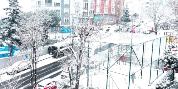 Beşiktaş karla kaplandı