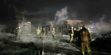 Büyükçekmece’de depoda çıkan yangın söndürüldü