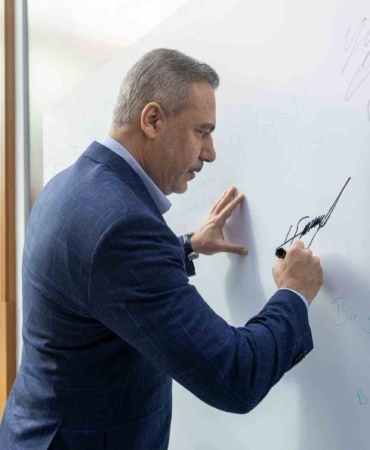 Bakan Hakan Fidan: "Eyleme ihtiyacımız olduğu kadar bilgiye, öğrenmeye, tecrübe aktarımına da ihtiyacımız var"