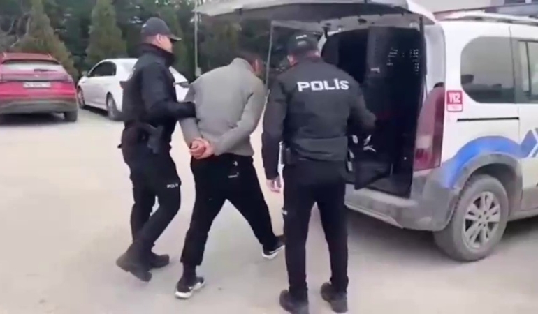 Bursa’da kesinleşmiş hapis cezası bulunan 3 şahıs yakalandı