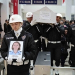 Annesini öldüren babasına "Neden kıydın anneme" feryadı