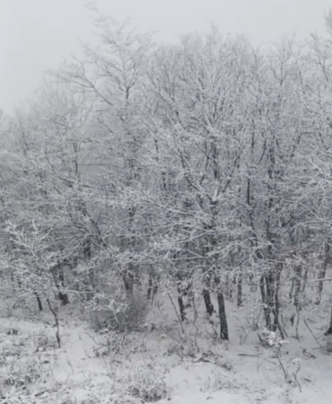Çanakkale’de yüksek kesimler beyaza büründü