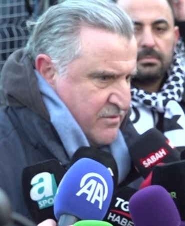 Gençlik ve Spor Bakanı Osman Aşkın Bak: Halkımızın Gazze’ye karşı gösterdiği hassasiyet tüm dünyayı uyandırması ayağa kaldırması çok kıymetli"