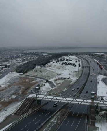 Beylikdüzü kar yağışı sonrası havadan görüntülendi