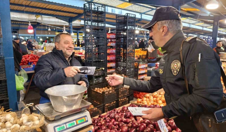 Bilecik’te dolandırıcılığa karşı vatandaşlara bilgilendirme