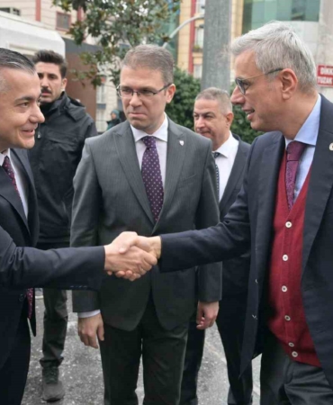Bakan Memişoğlu’nun katıldığı toplantıda Esenyurt’taki sağlık yatırımları ele alındı