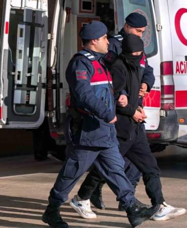 Bursa’da tekel bayine tüfekli saldırı: cezaevi firarisi 19 gün sonra tutuklandı