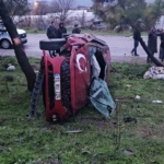 Balıkesir Çevre Yolu’nda takla atan otomobil yan yattı: 2 yaralı