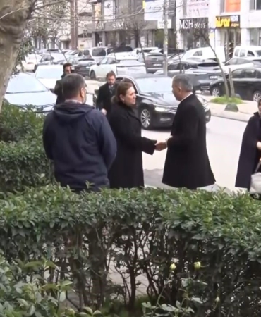 İçişleri Bakanı Yerlikaya’dan Atlas Çağlayan’ın ailesine taziye ziyareti