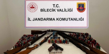 Bilecik’te çok sayıda silah ve fişek ele geçirildi