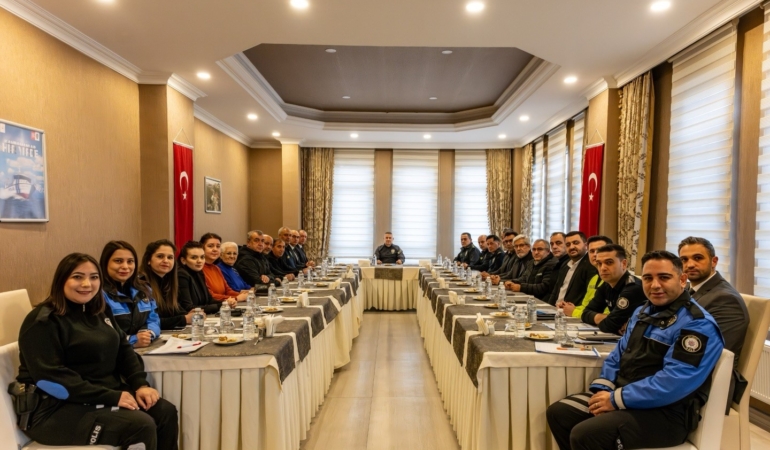 Bilecik’te emniyet ve muhtarlar asayiş toplantısında buluştu