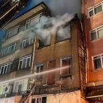 Kadıköy’de metruk binada çıkan yangın korkuttu