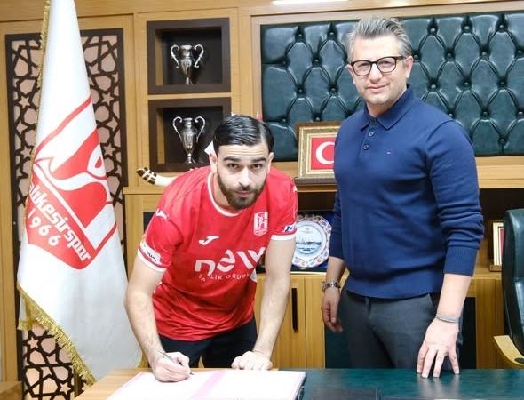 Balıkesirspor Muhammed Resul Yıldırım ve Mehmet Emre Yar’a imza attırdı